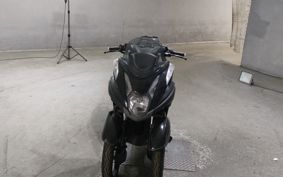 YAMAHA TRICITY 125 SE82J