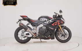 APRILIA RSV4 1100ファクトリ 2024