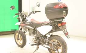 HONDA XR100 MOTARD HD13