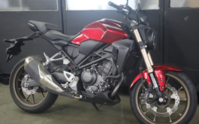 HONDA CB250R MC52