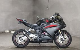 HONDA CBR250RR MC51