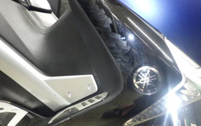 YAMAHA T-MAX 530 DX 2017 SJ15J