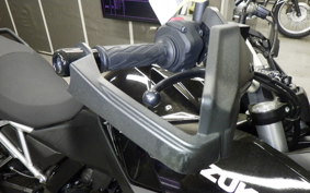 SUZUKI Vｽﾄﾛｰﾑ800 2024 EM1BA