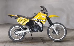 YAMAHA DT200 R 3ET