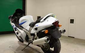 SUZUKI GSX-1300R HAYABUSA 2001