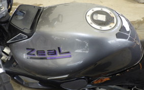 YAMAHA ZEAL 2003 3YX