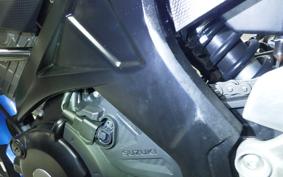 SUZUKI GSX-S125 DL32B