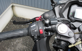 SUZUKI GSX250 R DN11A