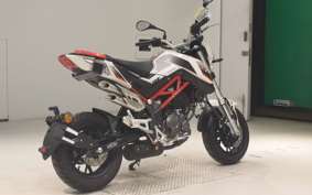 BENELLI TNT125