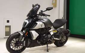 DUCATI DIAVEL 1260 2021