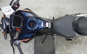 KTM 890 DUKE R 2023