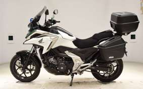 HONDA NC750X 2023 RH09