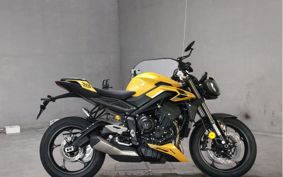 TRIUMPH  TRIUMPH  STREET  TRIPLE RS HDA614