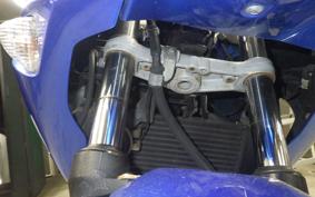SUZUKI GSR250S
