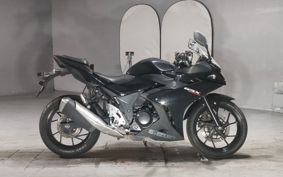 SUZUKI GSX250 R DN11A