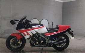 YAMAHA FZ750 1FM