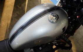 TRIUMPH STREET TWIN 2019