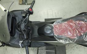 YAMAHA T-MAX 560 2026 SJ21J