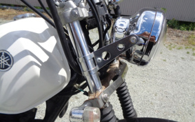 YAMAHA TW225 DG09J