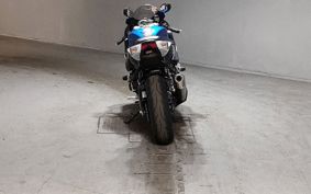 SUZUKI GSX-R750 C4111