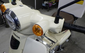 HONDA C110 SUPER CUB JA59