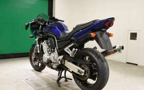 YAMAHA FZS1000 FAZER 2004