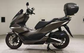 HONDA PCX125 2004 JK05
