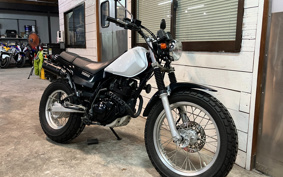 YAMAHA TW225 DG09J