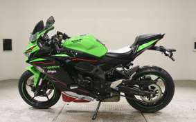 KAWASAKI ZX-25R ZX250E