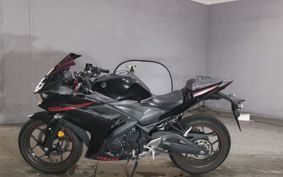 YAMAHA YZF-R25 RG10J