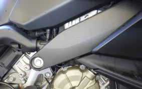 DUCATI STREETFIGHTER V4 S 2021