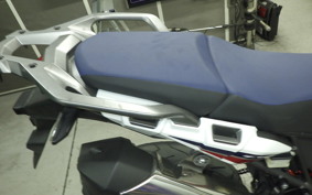 HONDA CRF1000L AFRICA TWIN 2016 SD04