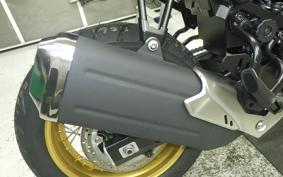 SUZUKI DL650 ( V-Strom 650 ) XTA 2026 C733M