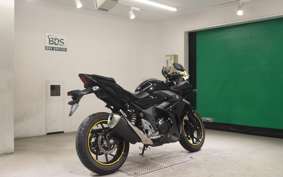 SUZUKI GSX250R 2016