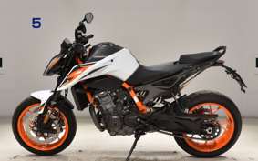 KTM 890 DUKE R 2022