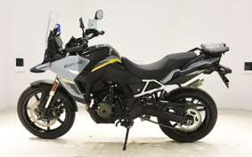 SUZUKI Vｽﾄﾛｰﾑ800 2024 EM1BA