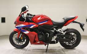 HONDA CBR650R E-Clutch 2026 RH17