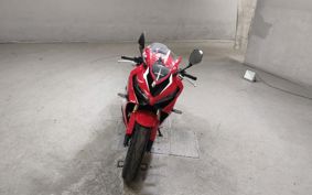 HONDA CBR650R RH03