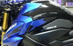 SUZUKI GSX-S750 2024 C533F