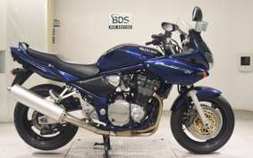 SUZUKI BANDIT 1200 S 2002 GV77A