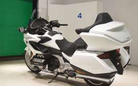 HONDA GL 1800 GOLD WING TOUR DCT 2026