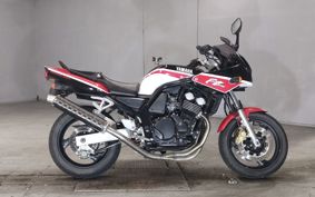 YAMAHA FZ400 4YR