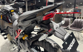 DUCATI MULTI STRADA V4S 2026 1000