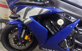 YAMAHA YZF-R1 2004 RN13
