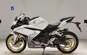 HONDA CBR250RR A MC51