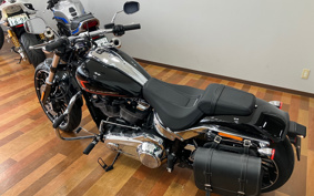HARLEY FXBR 2023 YEZ