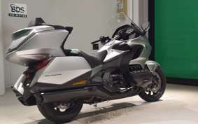 HONDA GL 1800 GOLD WING TOUR DCT 2025