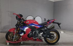 HONDA CBR1000RR RSP 2024 SC82