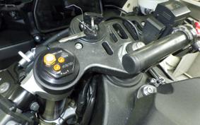 YAMAHA YZF-R1 2019