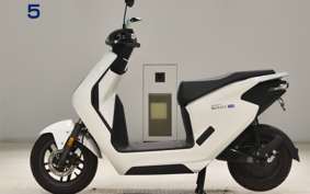 HONDA EM1E: 1998 EF16